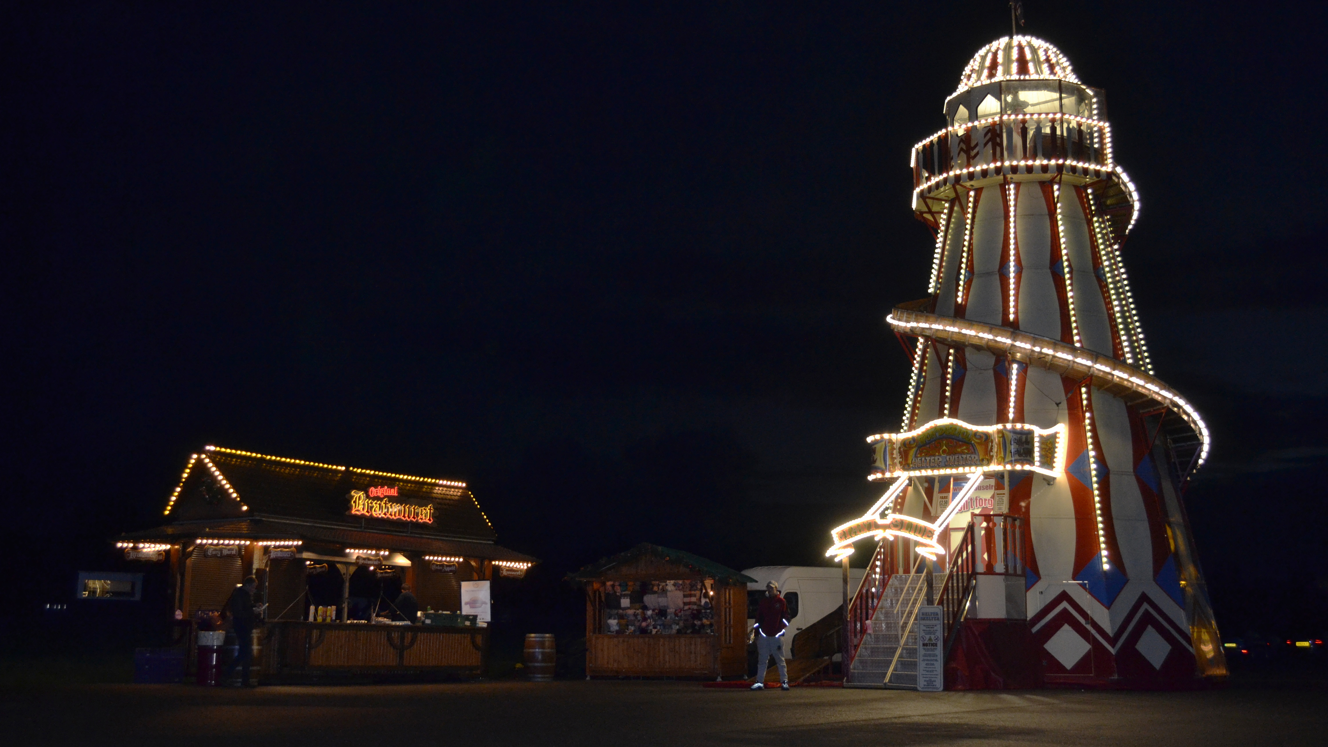 Behind the scenes as Top Gear TV builds a giant Christmas tree Top Gear